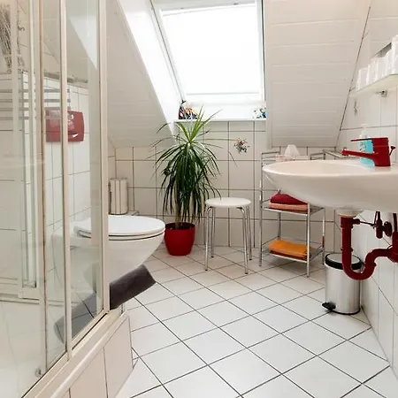 Gaestehaus Hauser 4*