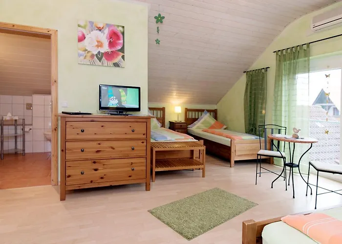 Vendégház Gaestehaus Hauser