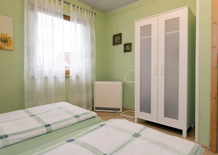 Gaestehaus Hauser 4* Rust